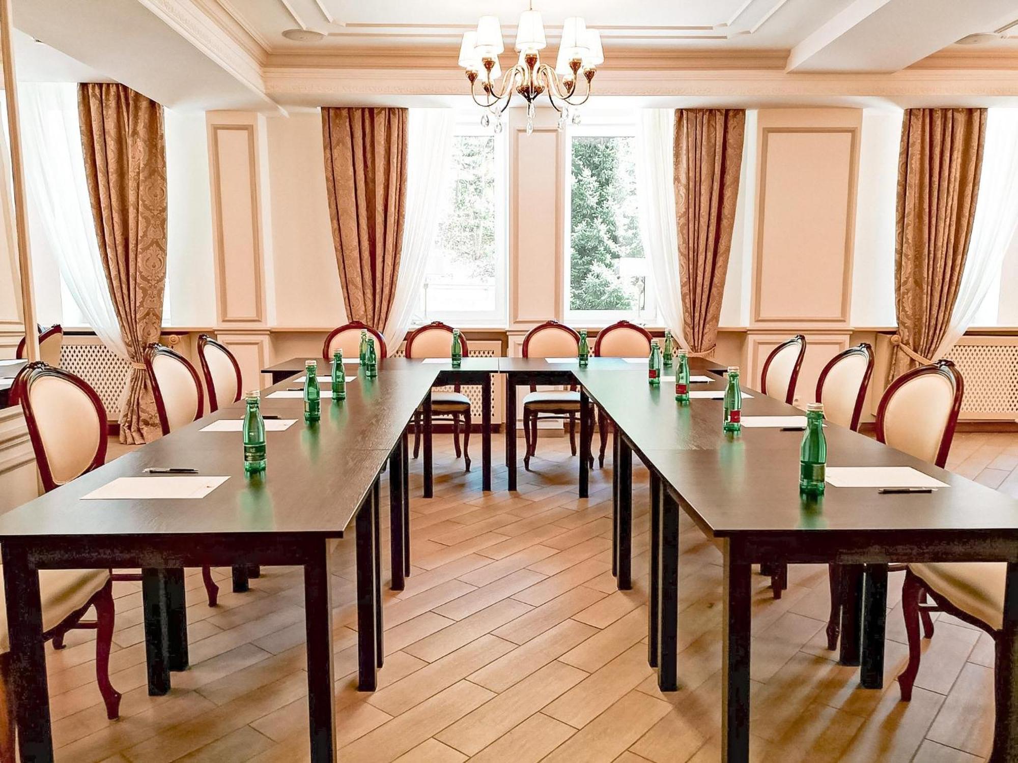 Honour And Grace Hotel Jáchymov Zewnętrze zdjęcie