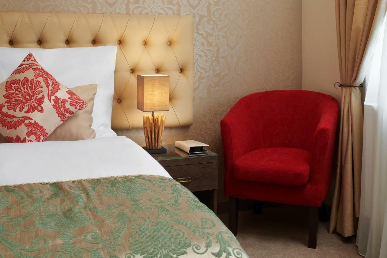 Honour And Grace Hotel Jáchymov Zewnętrze zdjęcie